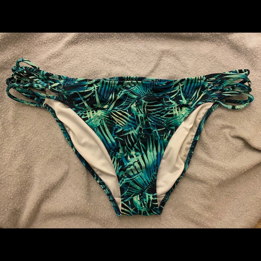 Swim bottoms